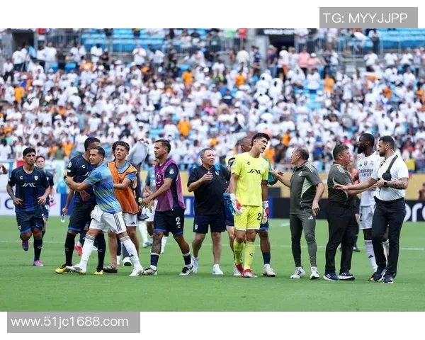 博卡青年与亚自由的激烈对决赛况分析与精彩瞬间回顾